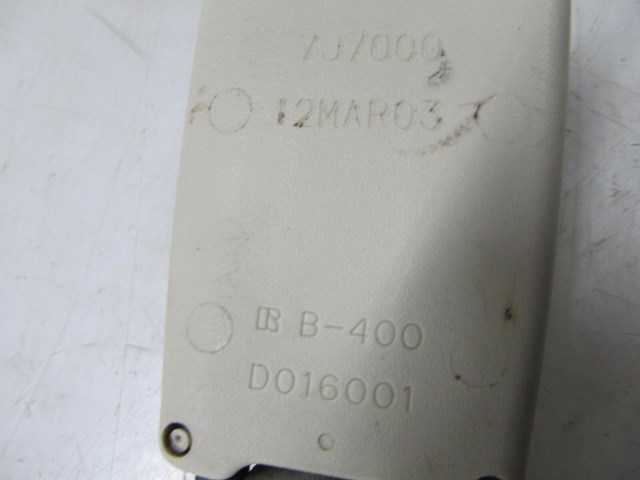  2002-2010 LEXUS SC430 Z40 OEM RIGHT REAR PASSENGER SEAT BELT BUCKLE RECEIVER