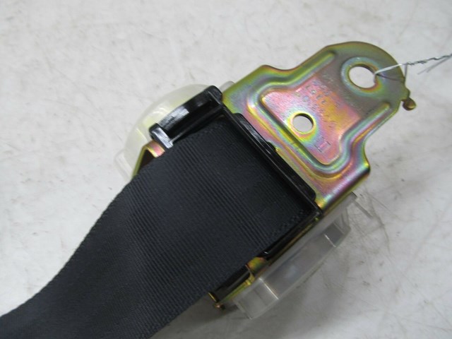 2001-2006 LEXUS LS430 OEM REAR PASSENGER CENTER SEAT BELT RETRACTOR ASSEMBLY