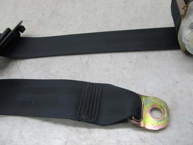 2001-2006 LEXUS LS430 OEM REAR PASSENGER CENTER SEAT BELT RETRACTOR ASSEMBLY