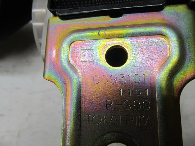 2001-2006 LEXUS LS430 OEM REAR PASSENGER CENTER SEAT BELT RETRACTOR ASSEMBLY