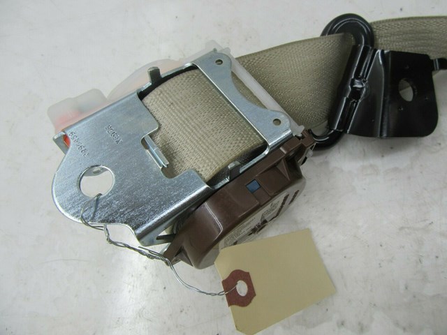 2017-2019 GM BUICK LACROSSE OEM LEFT REAR SEAT BELT SEATBELT RETRACTOR SHALE