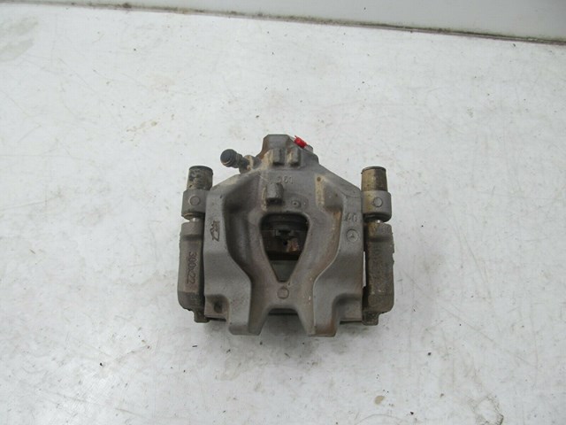 2012-2015 MERCEDES C350 COUPE OEM LEFT REAR DRIVER SIDE BRAKE CALIPER