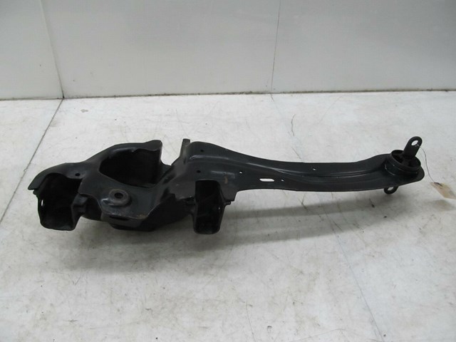 2006-2013 VOLVO C70 T5 OEM LEFT REAR WHEEL SPINDLE BEARING HUB HOUSING 