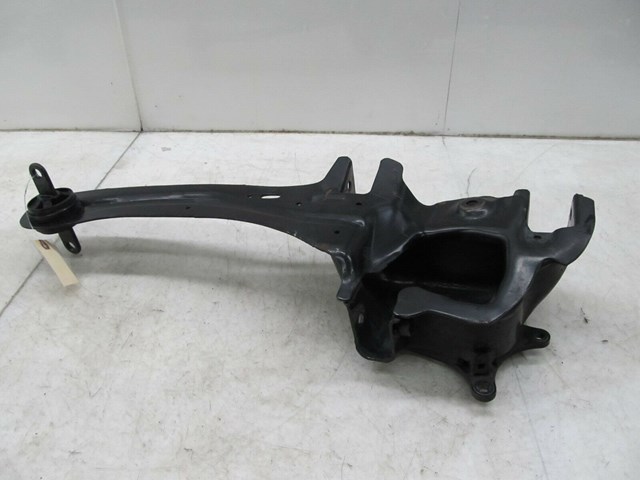 2006-2013 VOLVO C70 T5 OEM LEFT REAR WHEEL SPINDLE BEARING HUB HOUSING 