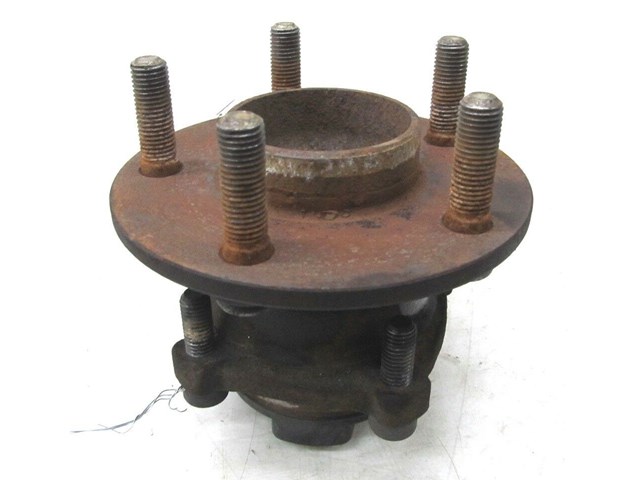 2006-2013 VOLVO C70 T5 OEM LEFT REAR WHEEL BEARING HUB 
