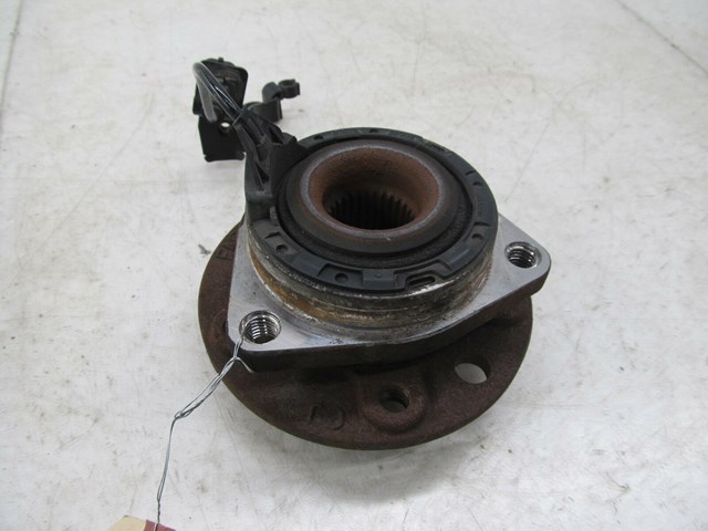 2004-2011 SAAB 9-3 OEM RIGHT FRONT WHEEL HUB BEARING 