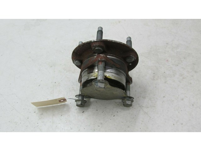 2017-2019 BUICK LACROSSE OEM RIGHT REAR WHEEL HUB BEARING  