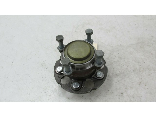 2013-2018 ACURA RDX OEM RIGHT REAR WHEEL HUB BEARING          