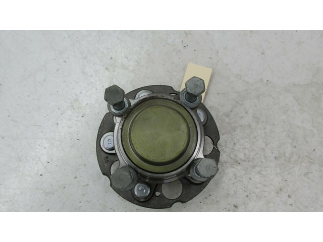 2013-2018 ACURA RDX OEM RIGHT REAR WHEEL HUB BEARING          