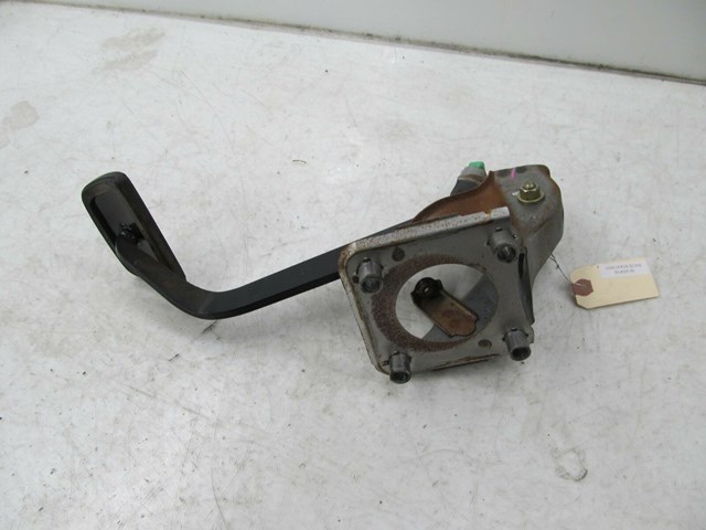 2002-2006 LEXUS SC430 OEM LEFT FRONT DRIVER SIDE BRAKE PEDAL