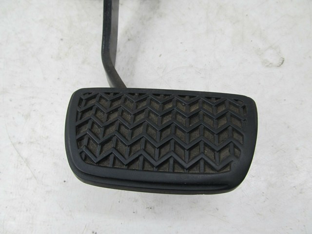 2002-2006 LEXUS SC430 OEM LEFT FRONT DRIVER SIDE BRAKE PEDAL