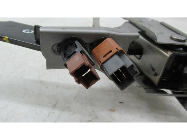 2011-2018 INFINITI M37 Q70 OEM LEFT FRONT DRIVER BRAKE PEDAL