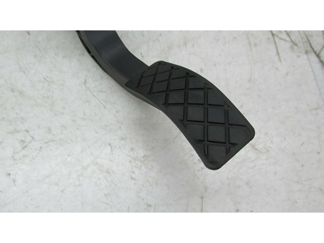 2009-2012 AUDI Q5 8R OEM GAS ACCELERATION PEDAL ASSEMBLY 8K1723523