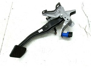 2013-2017 MAZDA 6 OEM BRAKE PEDAL WITH SENSOR ASSEMBLY 