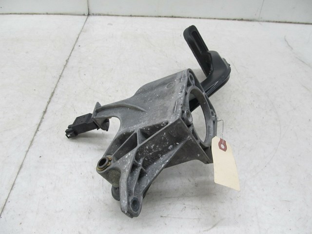 2003-2006 MERCEDES E500 W211 OEM LEFT FRONT BRAKE PEDAL