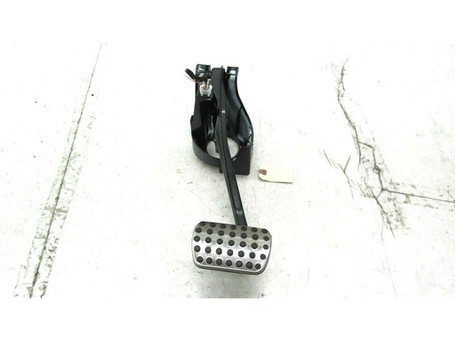 2012-2015 MERCEDES C250 COUPE W204 OEM BRAKE PEDAL ASSEMBLY 