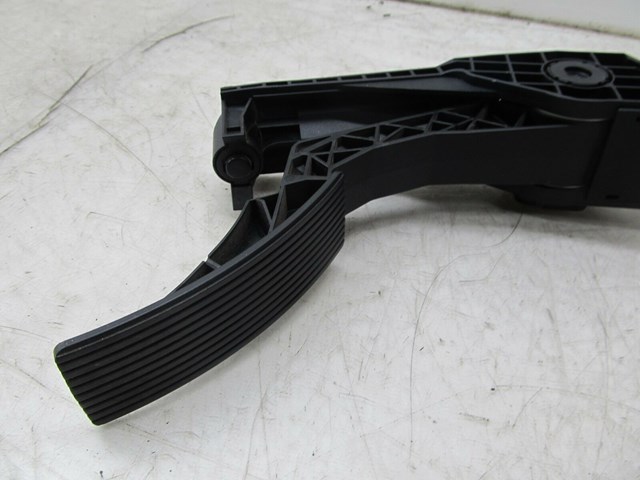 2007-2012 MERCEDES GL450 X164 OEM LEFT FRONT GAS ACCELERATION PEDAL 