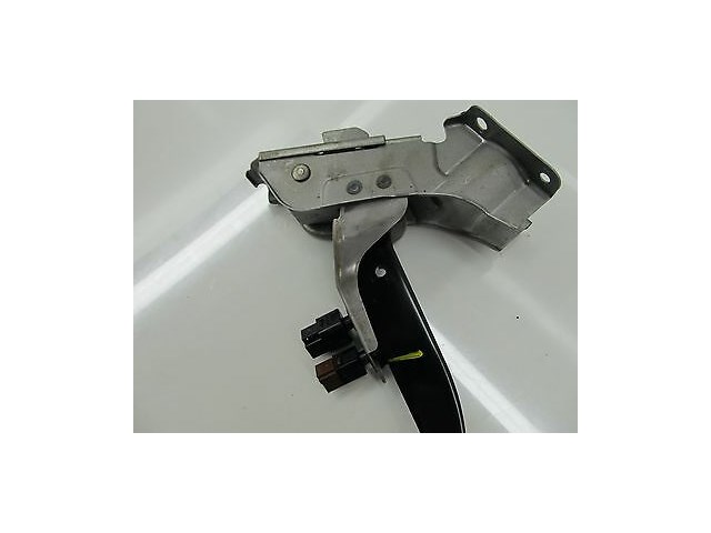 2005-2007 INFINITI G35 COUPE OEM BRAKE PEDAL ASSEMBLY W/ SENSORS STOP