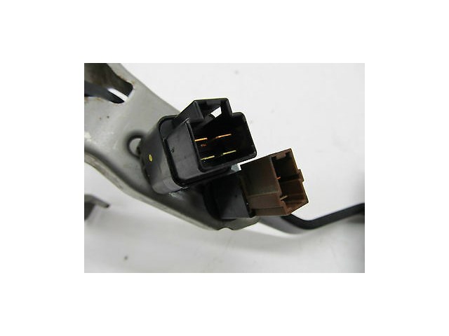 2006-2009 INFINITI M35 OEM LEFT FRONT DRIVER'S SIDE BRAKE PEDAL ASSEMBLY 