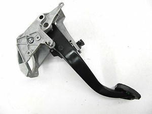 2007-2010 BMW 335i 328i E90 SEDAN OEM LEFT FRONT DRIVER'S SIDE BRAKE FOOT PEDAL