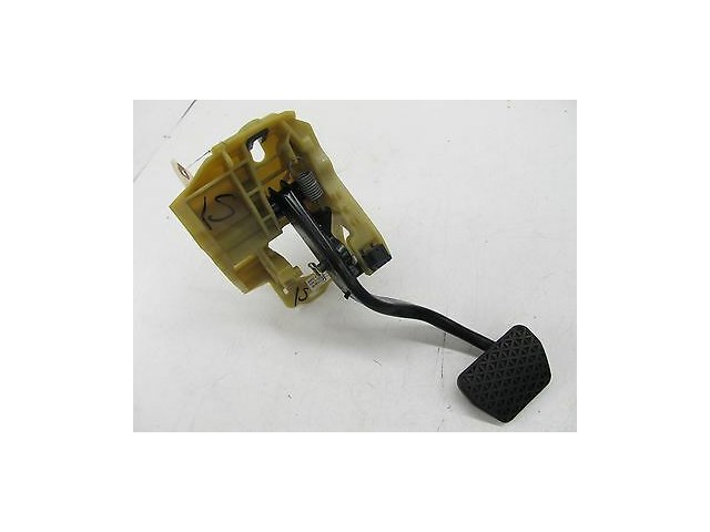 2004-2005 BMW 525i 530i E60 OEM LEFT FRONT DRIVER'S SIDE BRAKE PEDAL 6759950