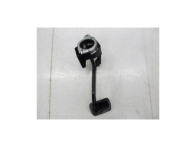2010-2013 MERCEDES E350 W212 OEM BRAKE FOOT PEDAL ASSEMBLY A2042902001