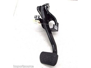 2010-2013 MERCEDES E350 W212 OEM BRAKE FOOT PEDAL ASSEMBLY A2042902001