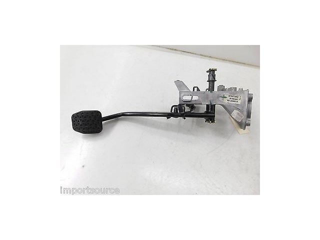 2003-2005 BMW Z4 E85 OEM LEFT FRONT STOPPING BRAKE PEDAL ASSEMBLY