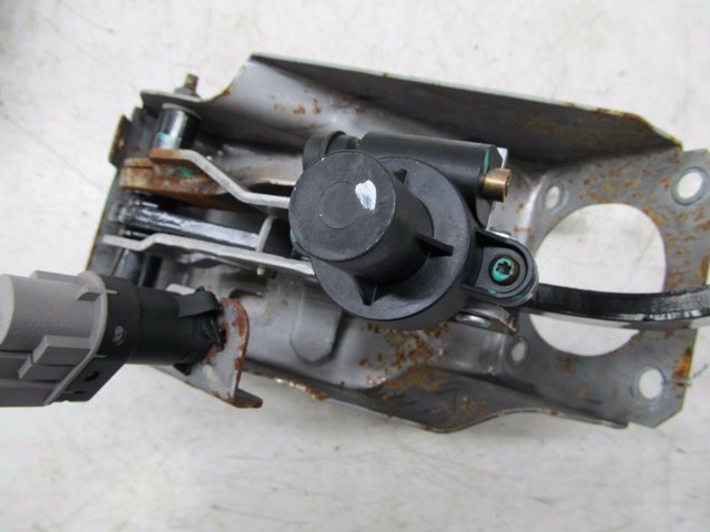 2011-2014 FORD F150 OEM LEFT FRONT DRIVER SIDE BRAKE PEDAL ASSEMBLY 