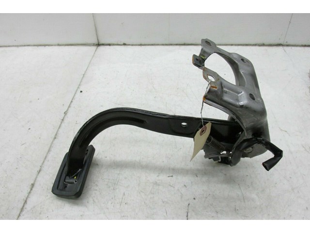 2014-2016 KIA CADENZA OEM BRAKE PEDAL ASSEMBLY 