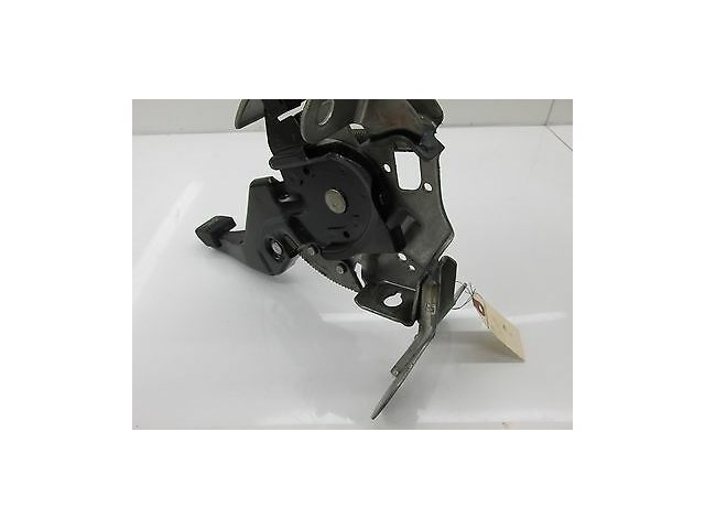 2005-2007 INFINITI G35 COUPE EMERGENCY E BRAKE PEDAL PAD ASSEMBLY