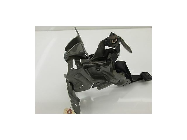 2005-2007 INFINITI G35 COUPE EMERGENCY E BRAKE PEDAL PAD ASSEMBLY