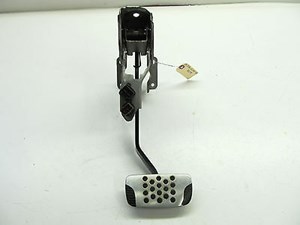 2004-2005 NISSAN 350Z ROADSTER OEM BRAKE PEDAL ASSEMBLY