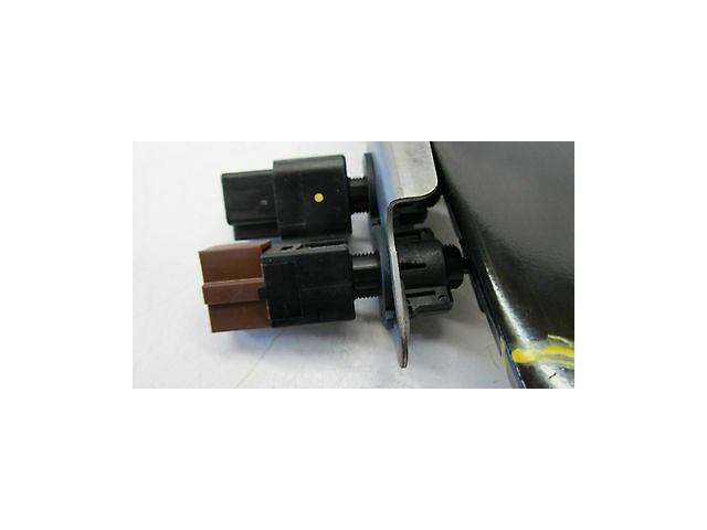 2005-2006 INFINITI G35 SEDAN OEM BRAKE PEDAL W/ SENSORS AND PAD STOP BRAKES