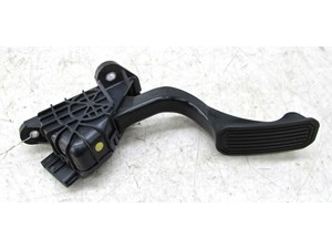2004-2009 LEXUS RX350 RX330 OEM GAS ACCELERATION PEDAL 