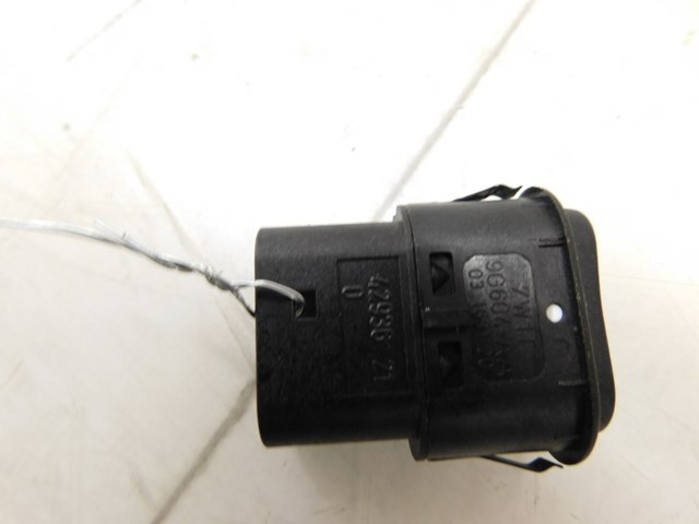 2008-2011 LINCOLN TOWN CAR OEM PEDAL ADJUST CONTROL SWITCH 7W1T9G604-AA