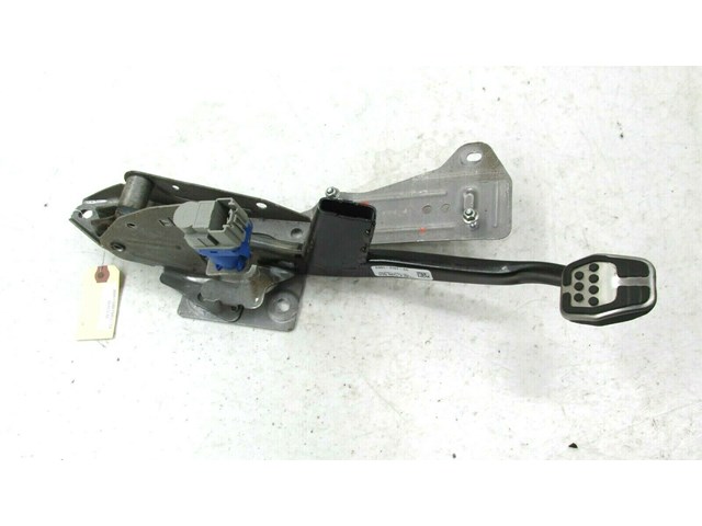 2013-2018 FORD FOCUS ST OEM BRAKE PEDAL CV612467CC 