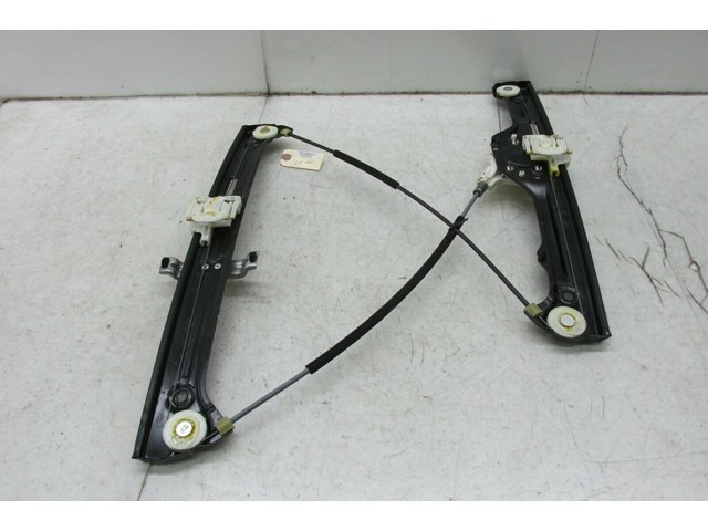  2007-2010 BMW X5 E70 OEM LEFT FRONT DOOR WINDOW TRACK REGULATOR