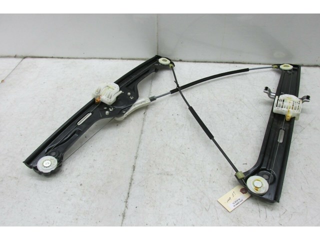  2007-2010 BMW X5 E70 OEM LEFT FRONT DOOR WINDOW TRACK REGULATOR