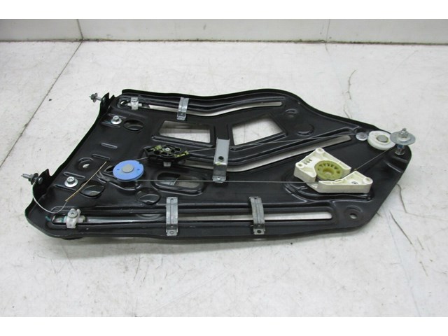2009-2013 INFINITI G37 CONVERTIBLE OEM RIGHT REAR PASSENGER SIDE WINDOW TRACK