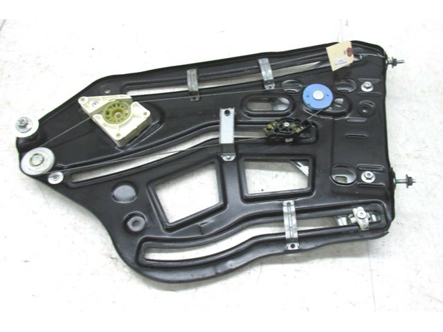 2009-2013 INFINITI G37 CONVERTIBLE OEM RIGHT REAR PASSENGER SIDE WINDOW TRACK