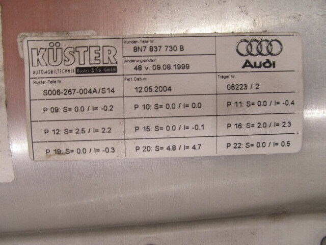 2000-2006 AUDI TT ROADSTER OEM RIGHT FRONT DOOR WINDOW TRACK REGULATOR FRAME 