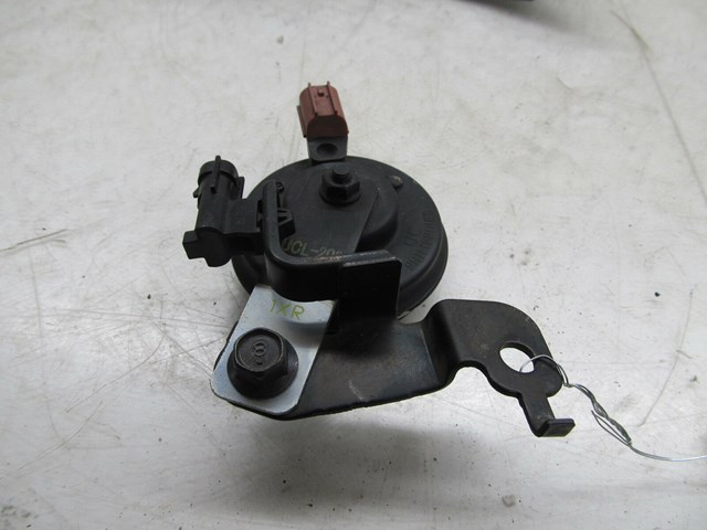 2010-2014 SUBARU IMPREZA OEM FRONT HORN SIGNAL ALARM E13000514