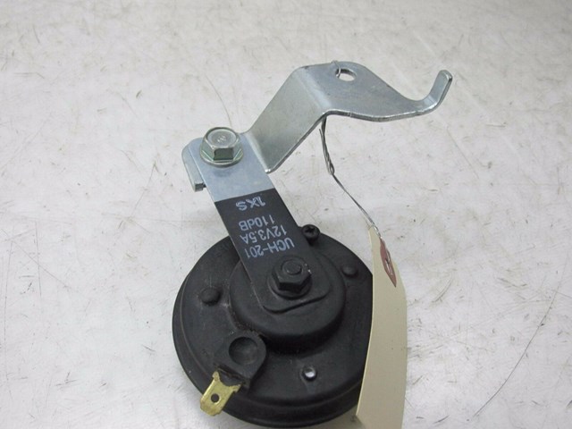 2010-2014 SUBARU IMPREZA OEM RIGHT FRONT HORN UHC-20112V3.5A110dB