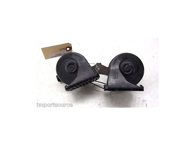 2008-2011 LINCOLN TOWN CAR OEM HORN ASSEMBLY WITH BRACKET 