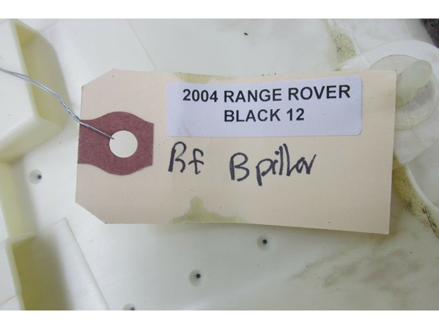 2003-2006 RANGE ROVER HSE OEM RIGHT FRONT PASSENGER LOWER B PILLAR