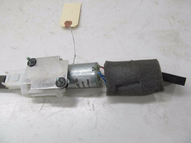 2004-2008 AUDI A8L W12 OEM RIGHT FRONT B PILLAR SEAT BELT ADJUSTMENT MOTOR