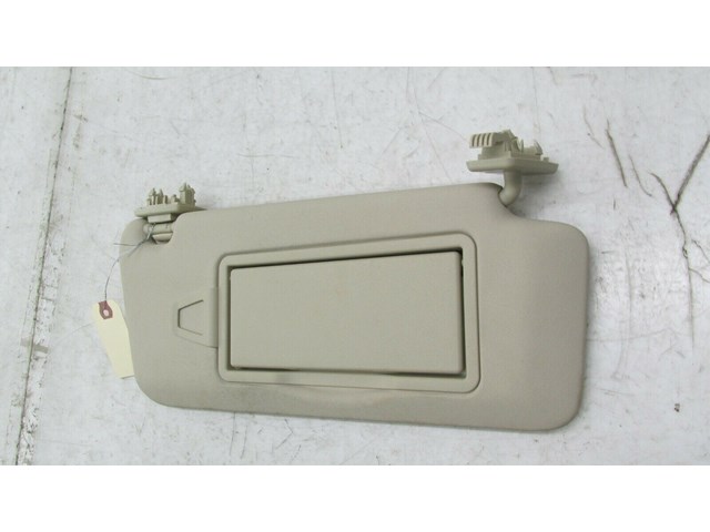2012-2015 MERCEDES C250 COUPE W204 OEM RIGHT FRONT PASSENGER SUN VISOR 