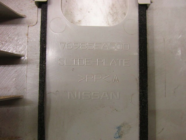 2007-2015 NISSAN XTERRA OEM LEFT FRONT DRIVER SIDE B-PILLAR 76985EA500 