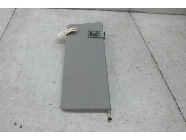 2007-2012 MERCEDES GL450 X164 OEM RIGHT FRONT PASSENGER SIDE LOWER SUNVISOR